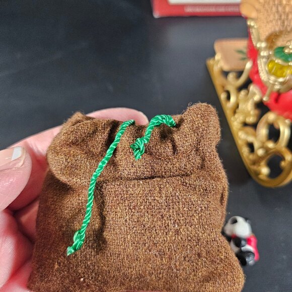 2001 Hallmark Keepsake Ornament Santa Sleigh Set Of 2 Ornaments NIB - Picture 9 of 16